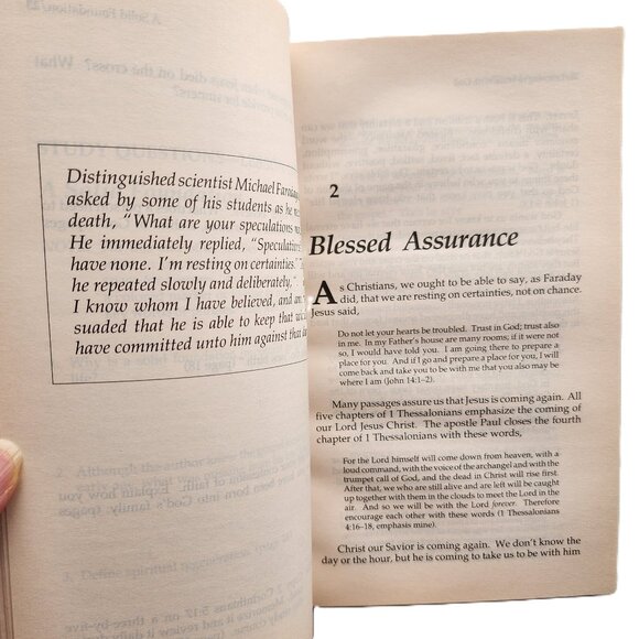 Learning to Walk with God by Charie Riggs 1988 Secnd Edition - Picture 3 of 5